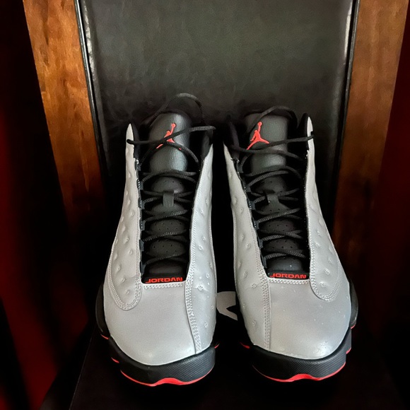 AIR JORDAN 13 RETRO 'REFLECTIVE SILVER' - Picture 5 of 10